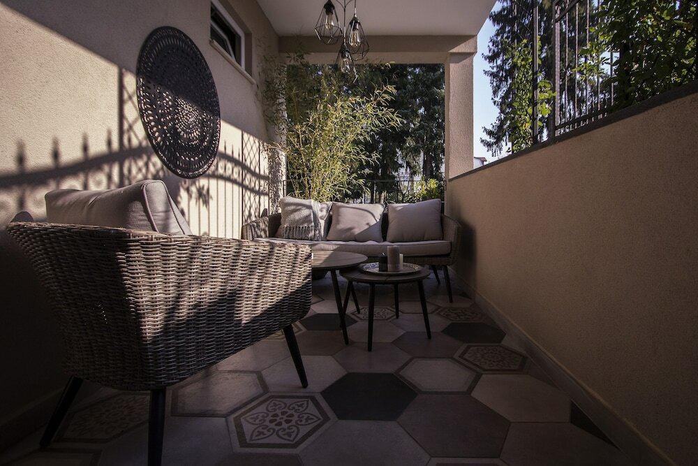 Фото Sundial Butique Hotel