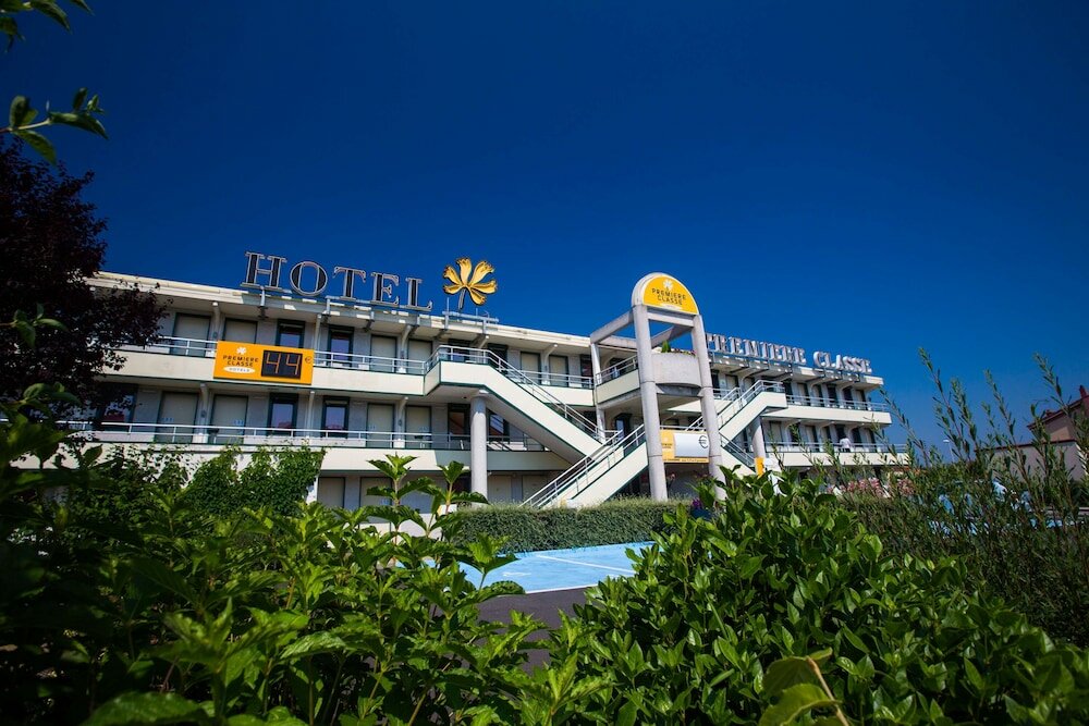 Фото Premiere Classe Clermont Ferrand Nord