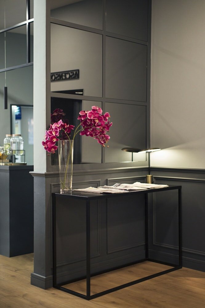 Фото Petit Palace Triball