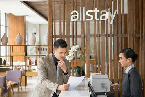 Внешний вид отеля Allstay Hotel Semarang в Семаранге, фото 3