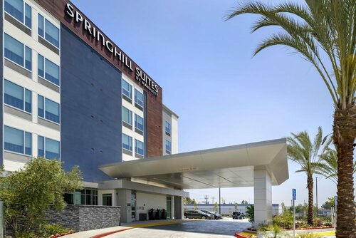 Гостиница SpringHill Suites by Marriott Anaheim Placentia/Fullerton в Фуллертоне