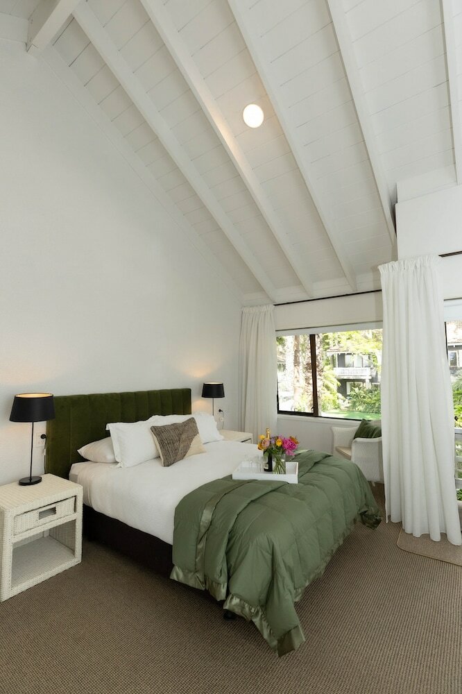 Фото Emerald Inn