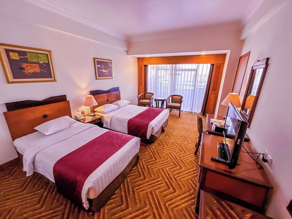 Фото Planet Holiday Hotel & Residence