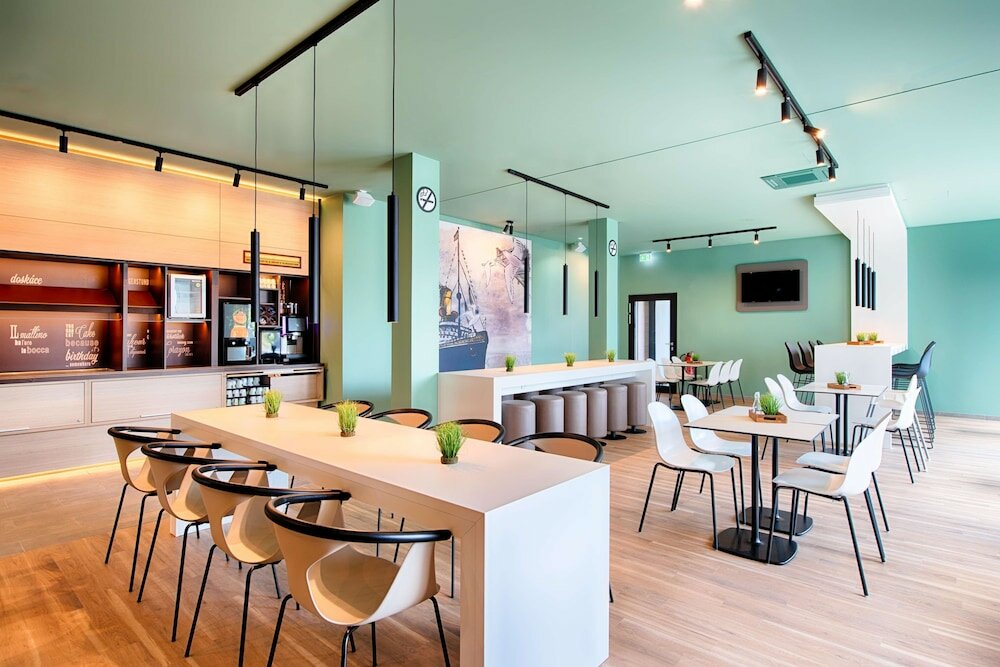 Фото B&b Hotel Wilhelmshaven