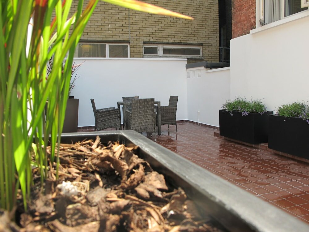 Фото Alhambra Hotel