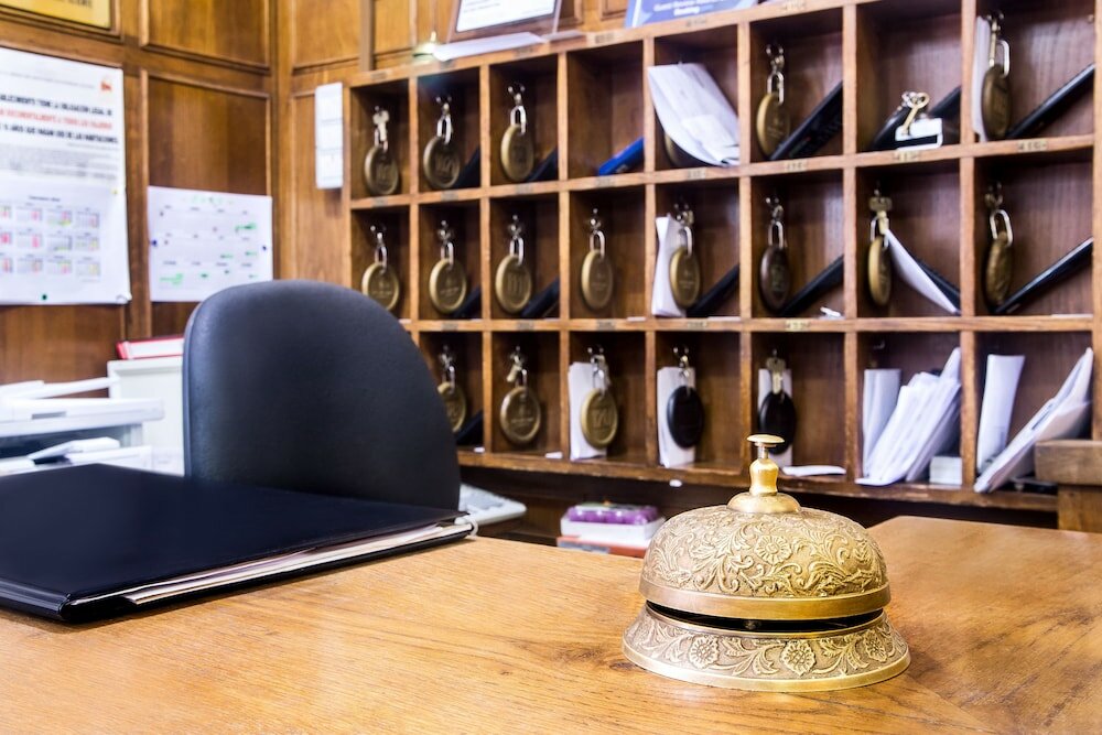 Фото Hotel Residencia Castellano I