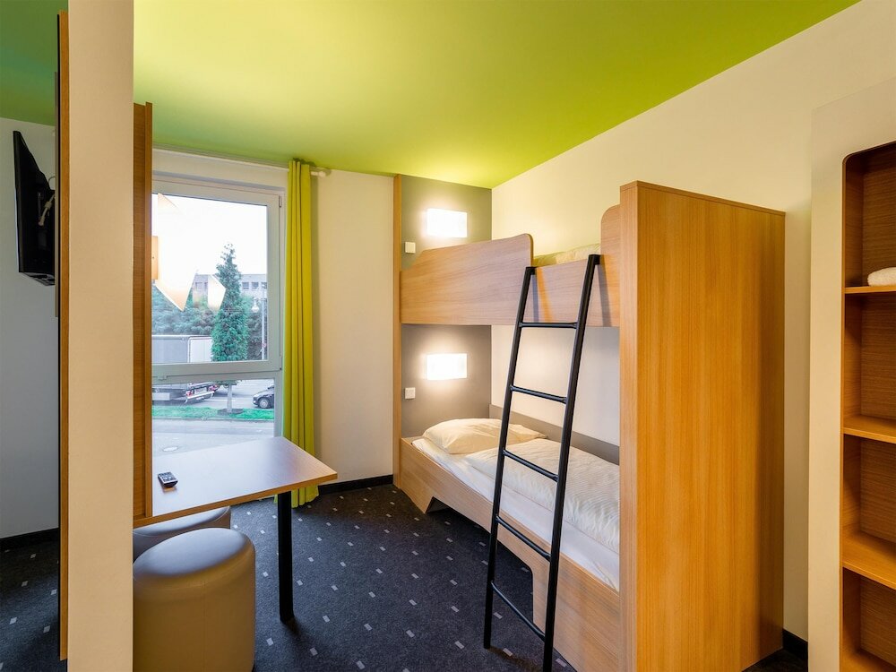 Фото B&b Hotel Krefeld