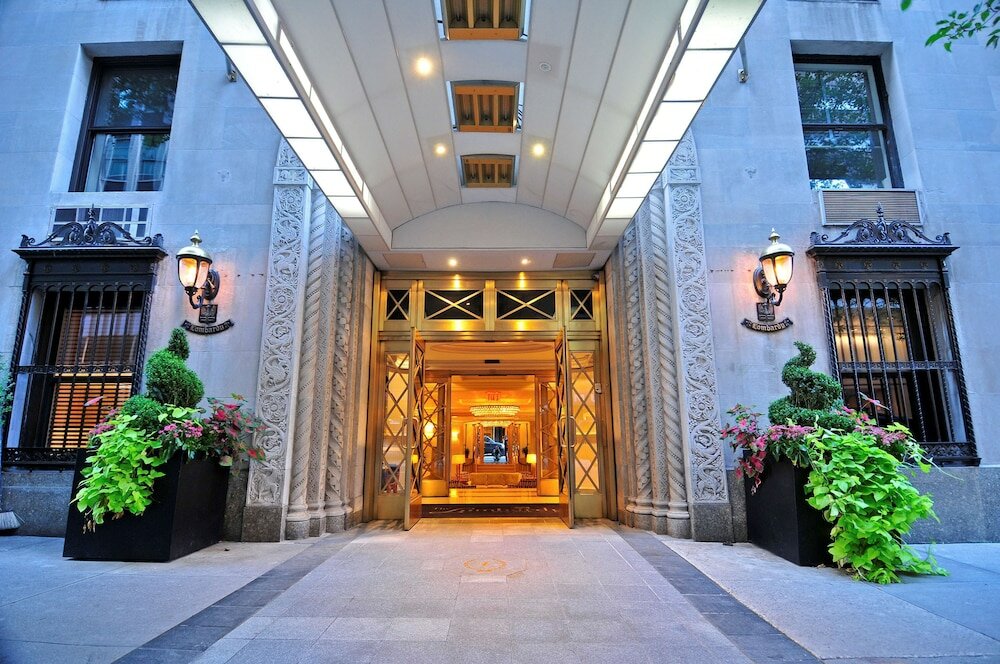 Фото The Lombardy Hotel