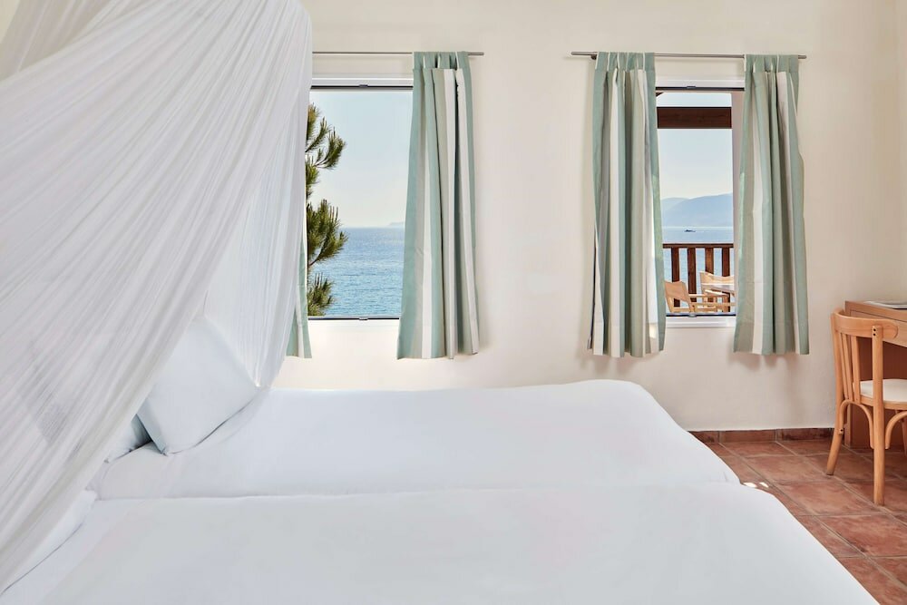 Фото Candia Park Village