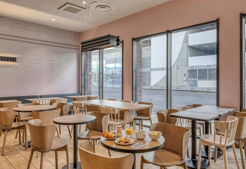 Фото B&b Hotel Bordeaux Bassins à flot