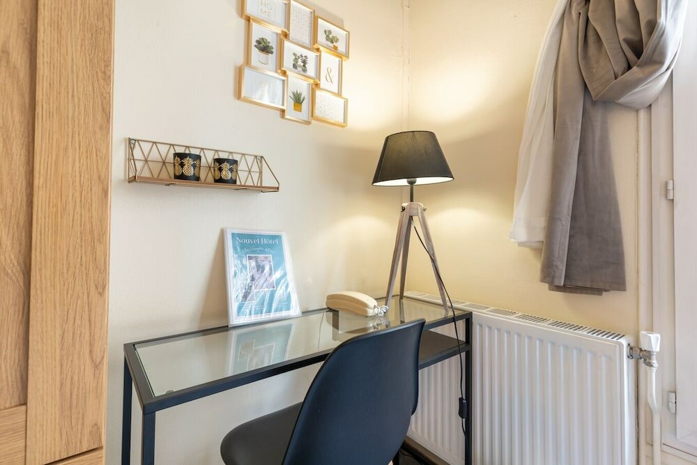 Фото Nouvel Hotel Paris