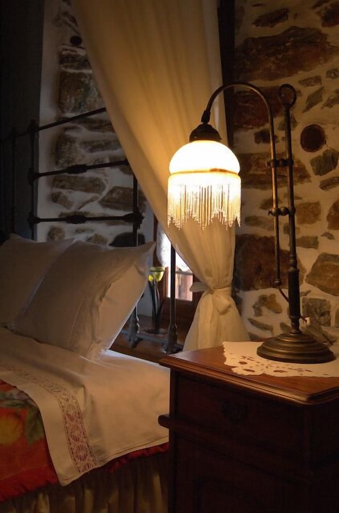 Фото Mansion Terpou