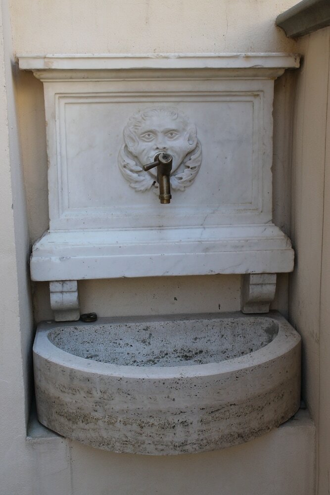 Фото Donati Luxury Tower Suites