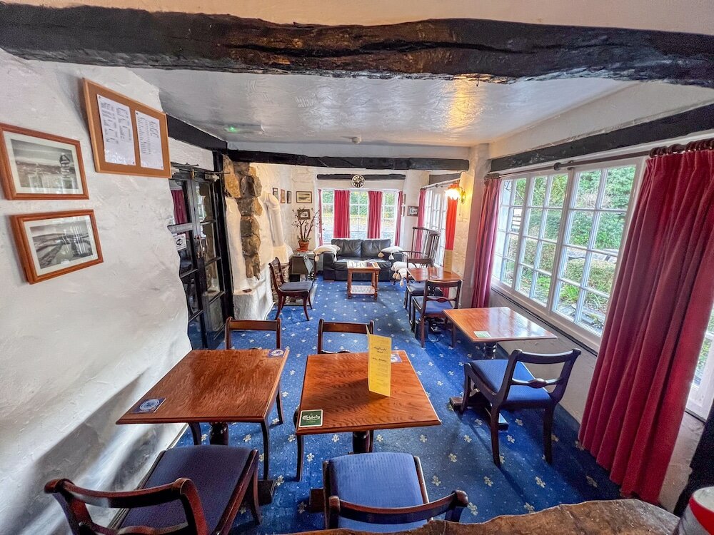 Фото Gwesty Minffordd Hotel