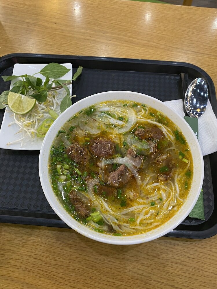 Фото Westlake Tay Ho Hotel