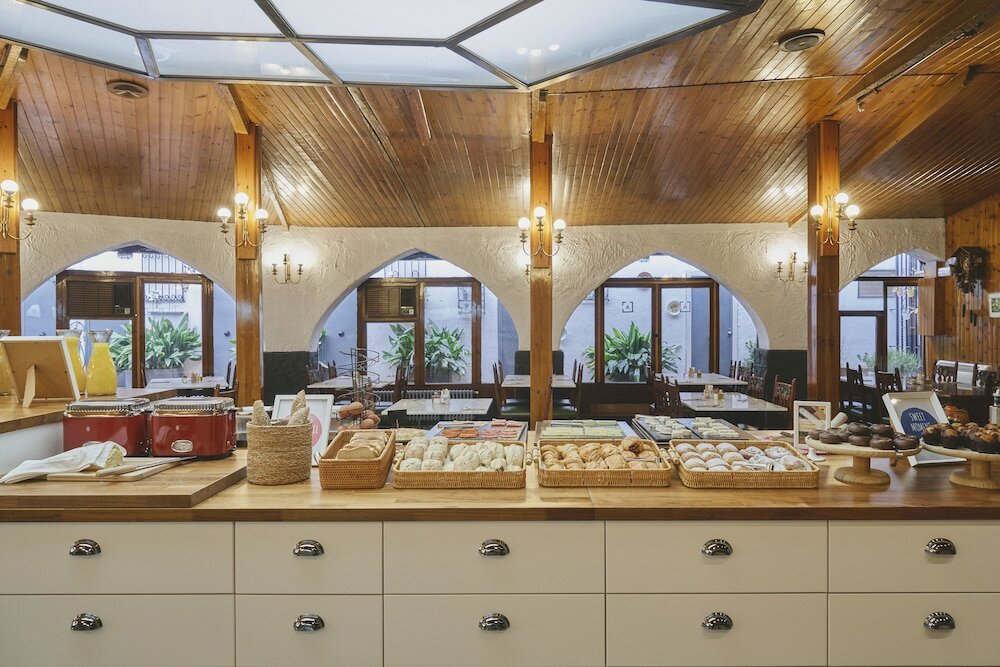 Фото Meson Castilla Atiram