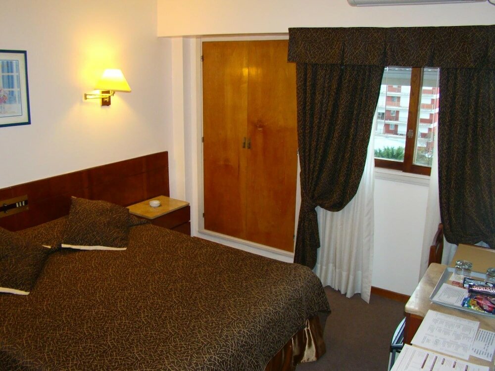 Фото Gran Hotel Continental