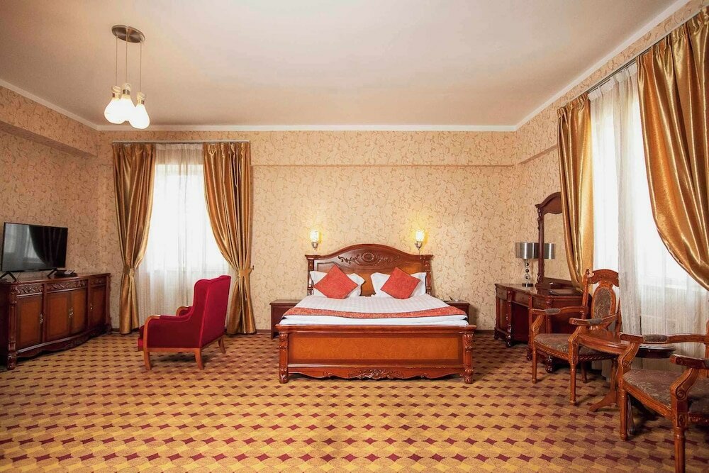 Фото Ub City Hotel