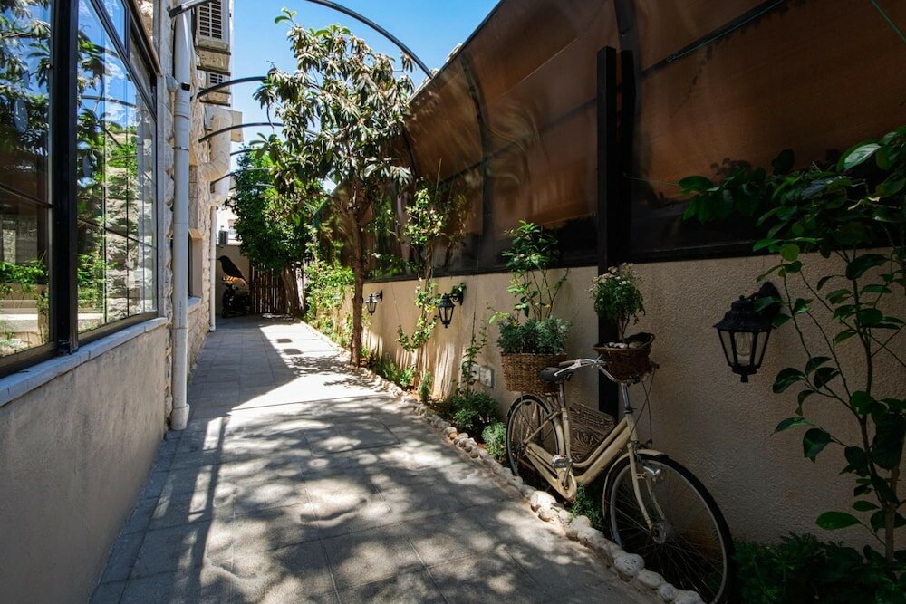 Фото Canary Hotel