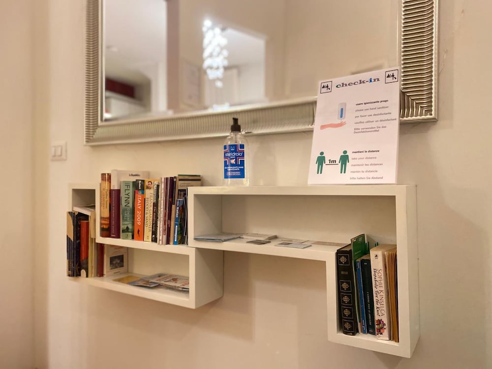 Фото Beside the Vatican