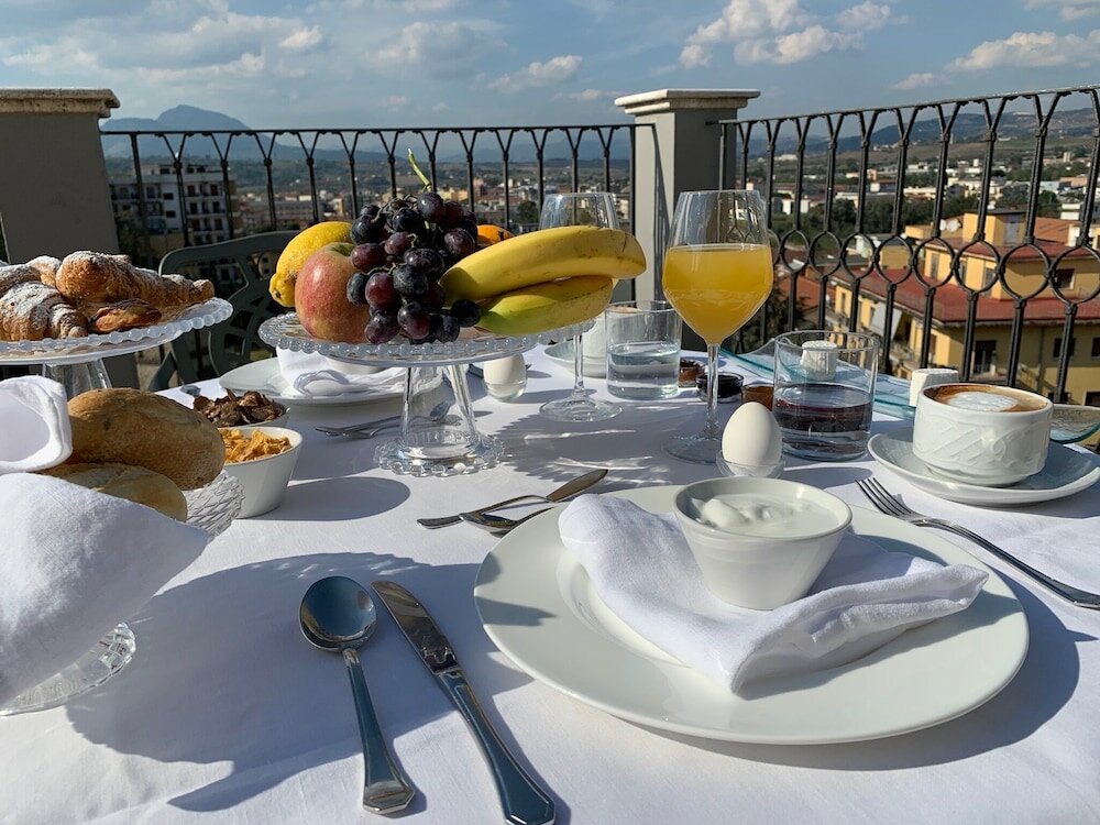 Фото Hotel Villa Traiano