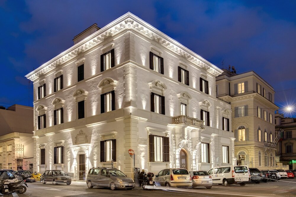 Фото The Liberty Boutique Hotel