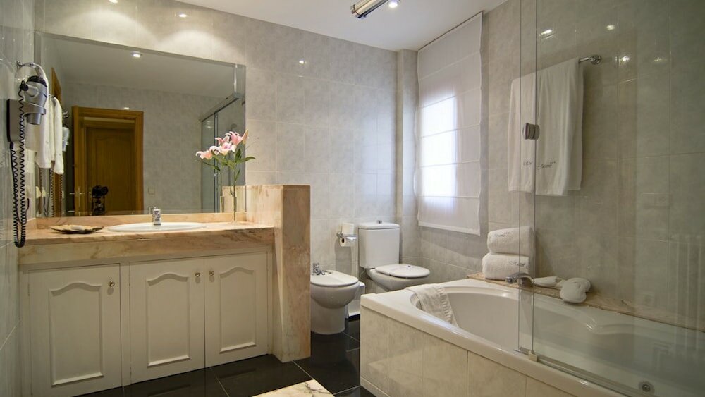 Фото Hotel Jaume