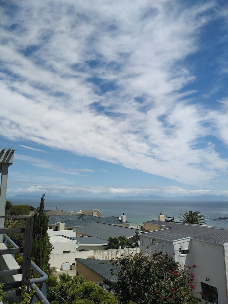 Фото Chocolate Box Guesthouse