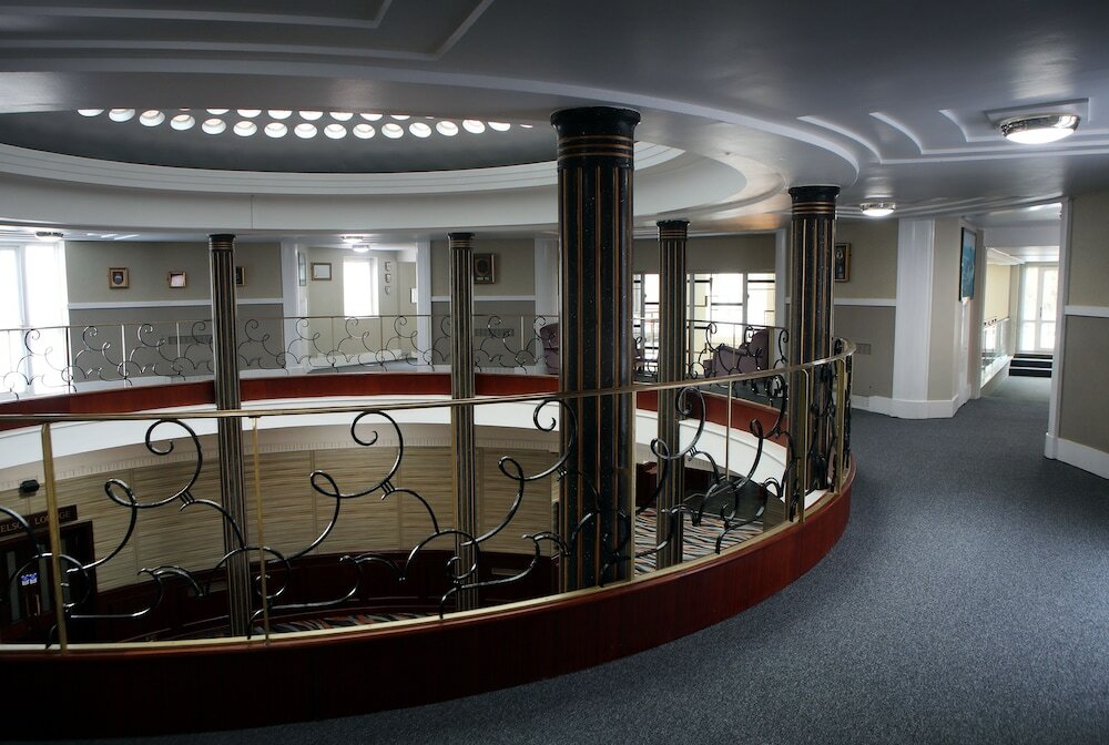 Фото The Royal Maritime Club