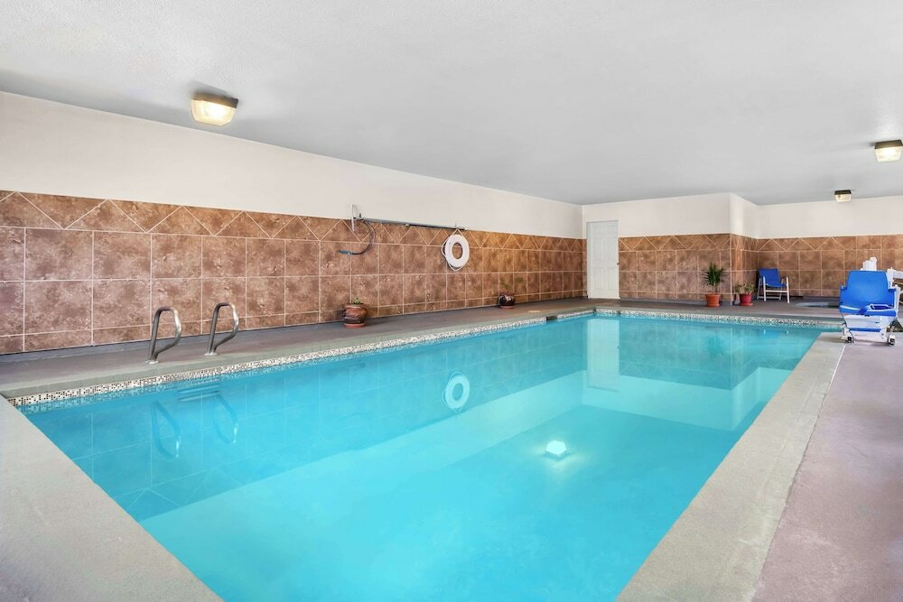 Фото Best Western Skyline Motor Lodge