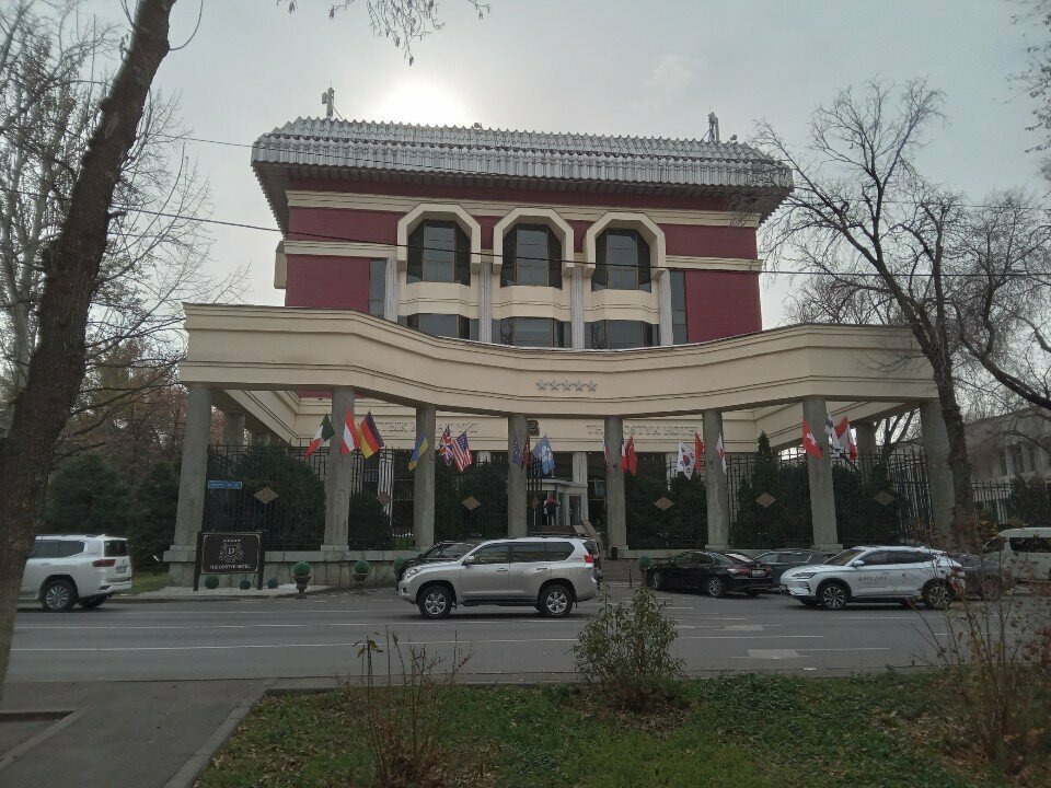 Antique store Antiques&art, Almaty, photo