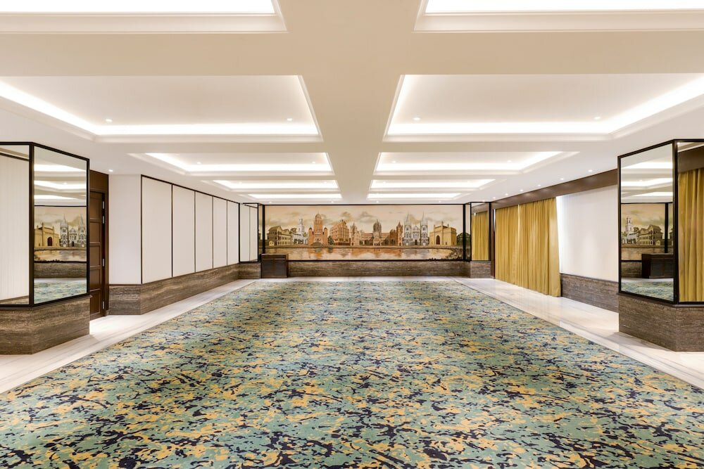 Фото Lemon Tree Premier Mumbai Intl. Airport