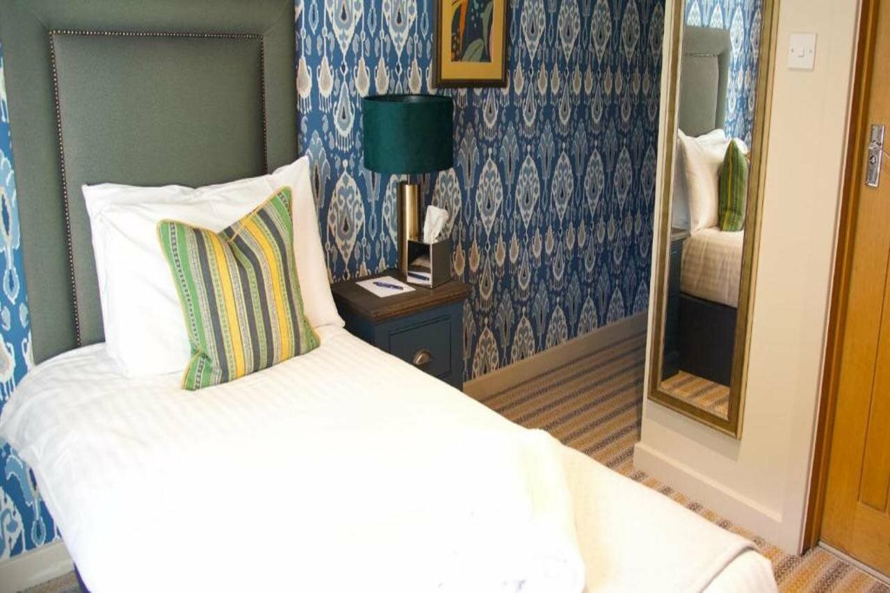 Фото The Great Hallingbury Manor Hotel