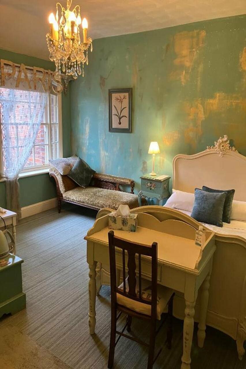 Фото Cornerstones Guest House