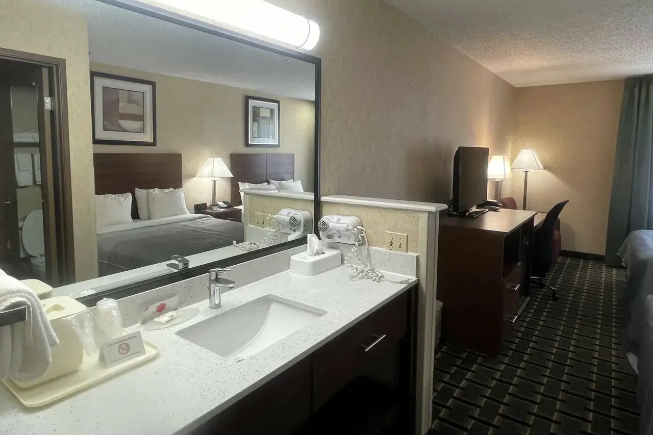 Фото Quality Inn Raton