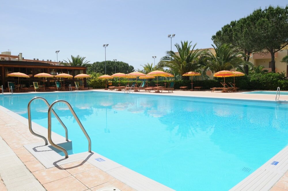 Фото Hotel Oasis