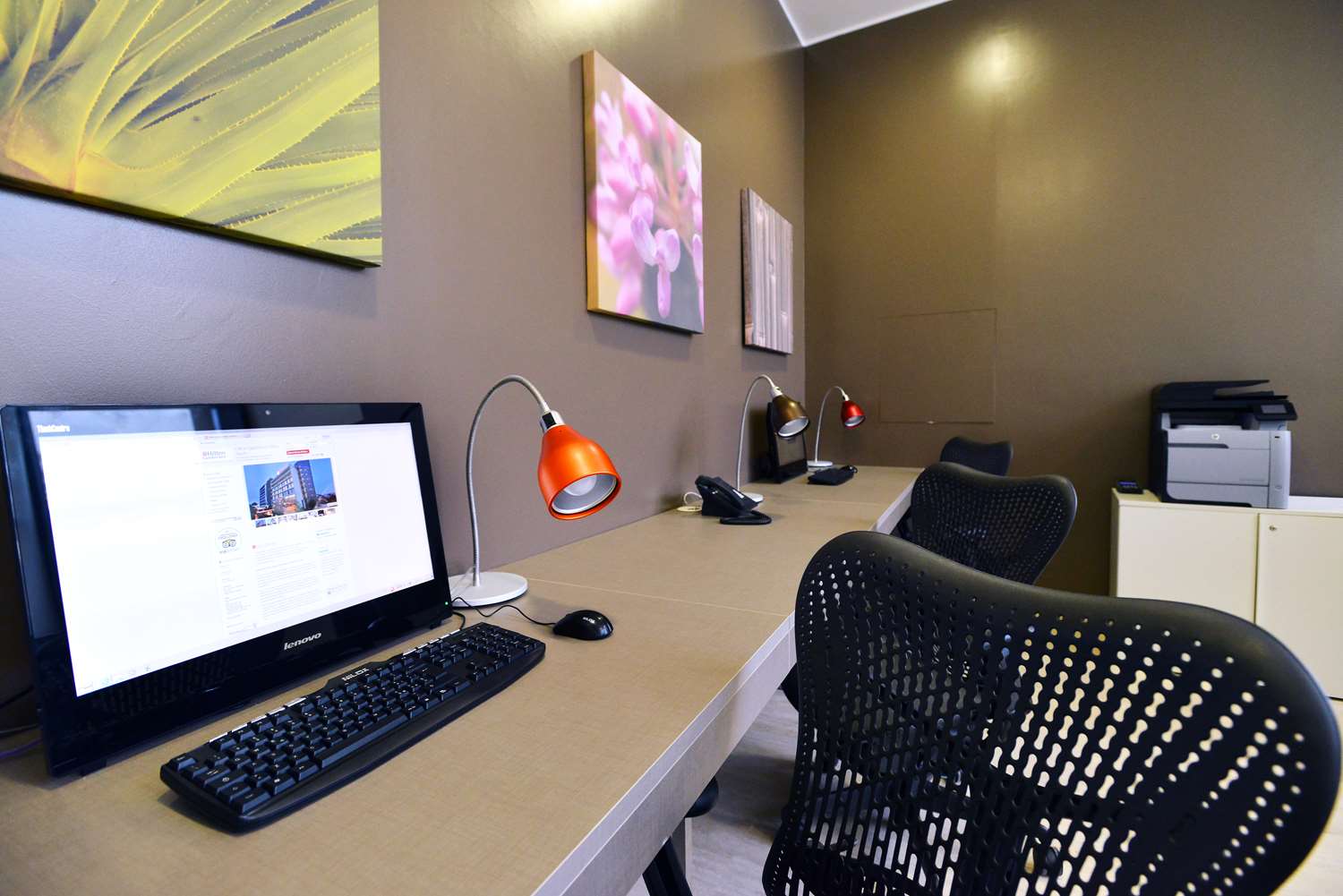 Фото Hilton Garden Inn Milan North