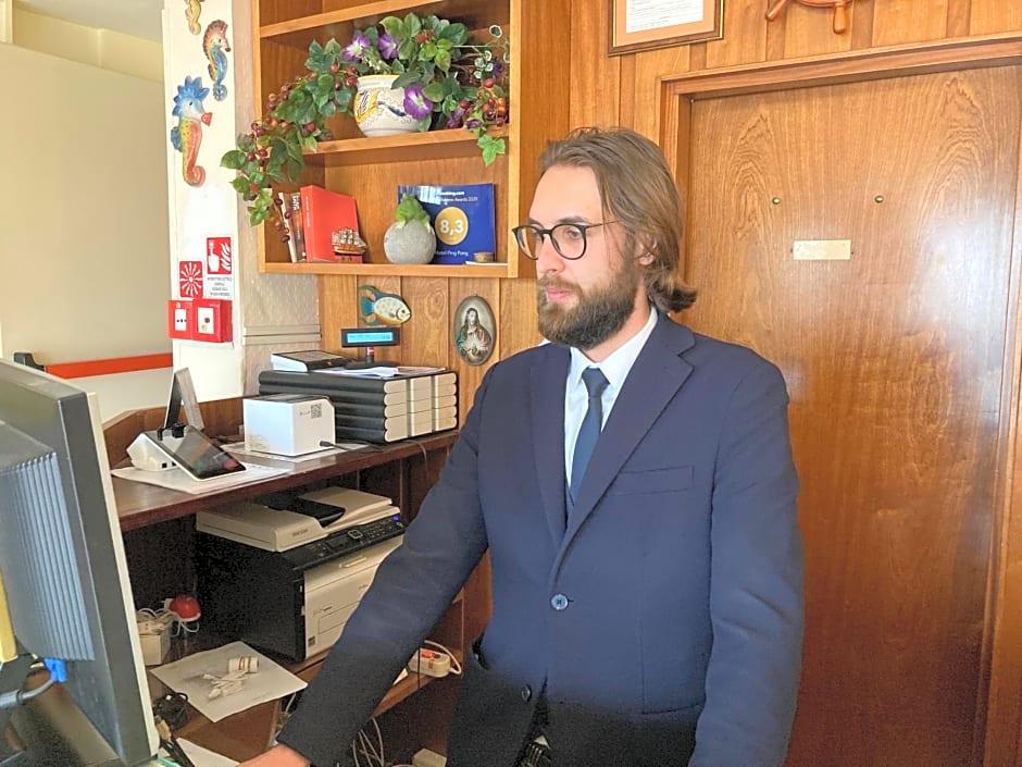 Фото Hotel Ping Pong