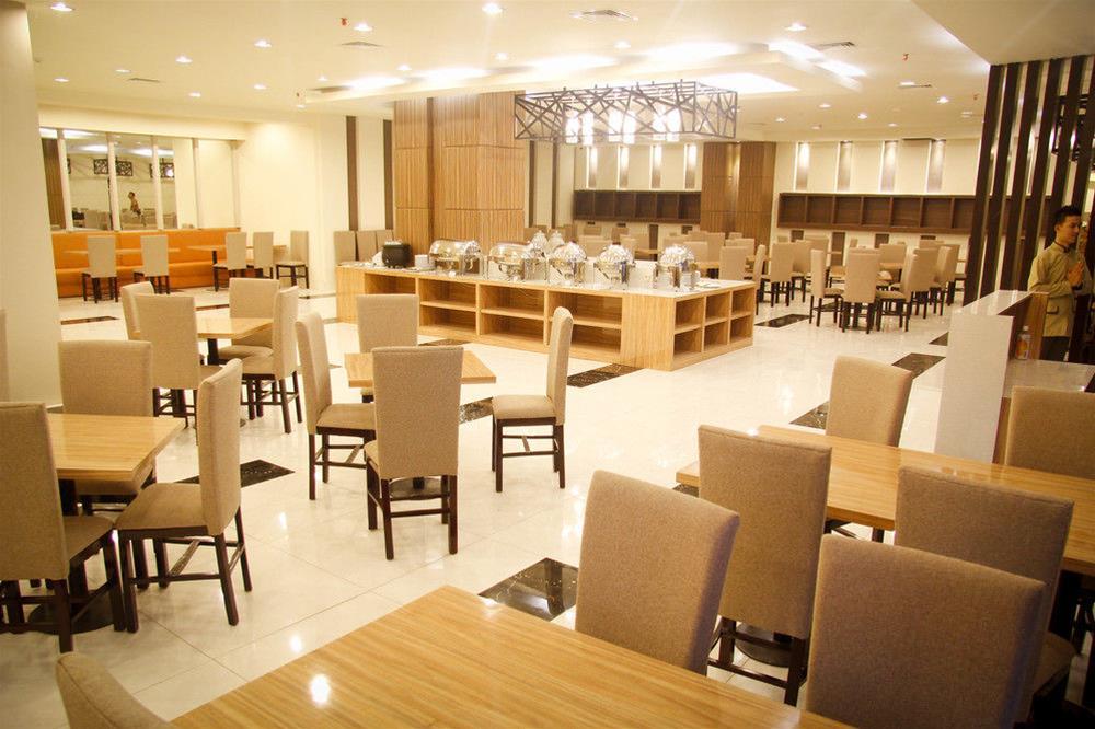 Фото The Sun Hotel Madiun