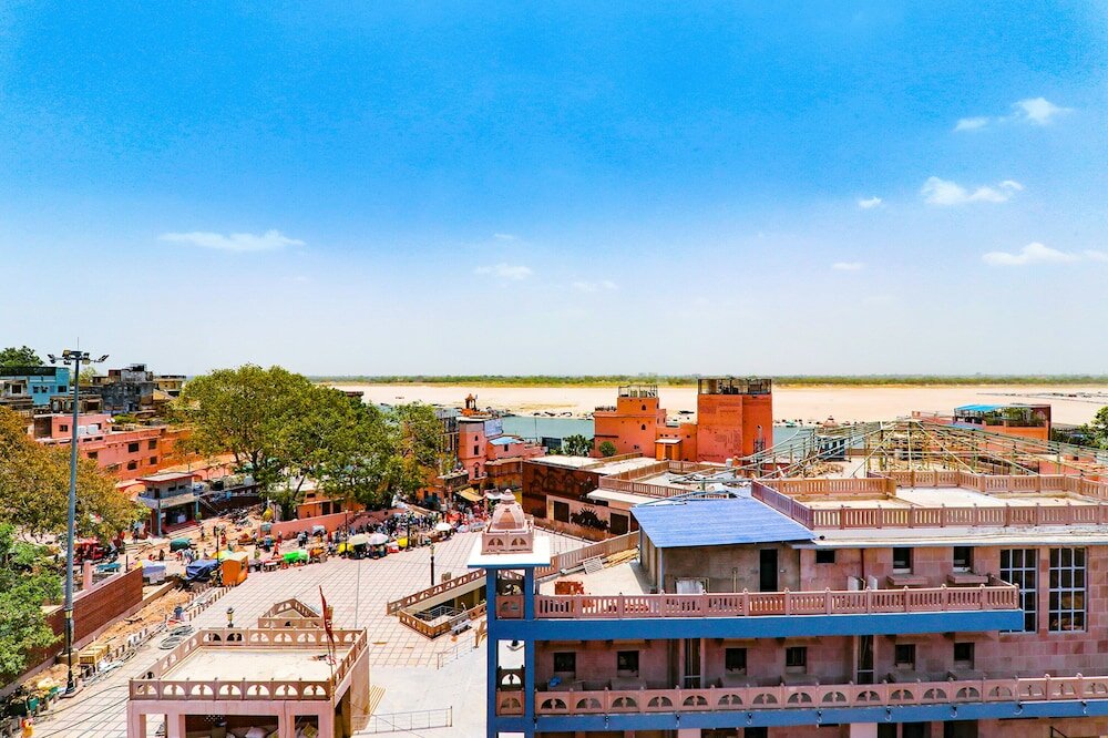 Фото Oyo 15530 Hotel G S Residency