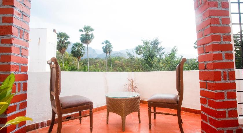 Фото Saaral Resorts