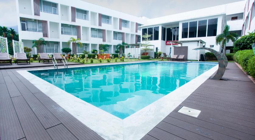 Фото Saaral Resorts