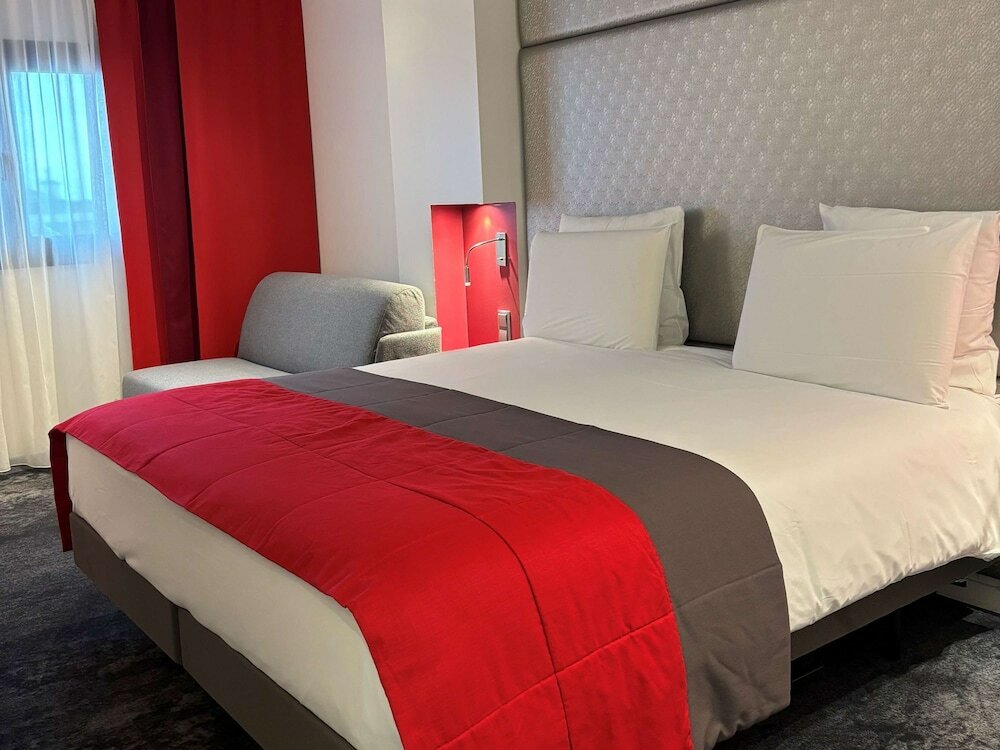 Фото Mercure Paris Montmartre Sacré Coeur