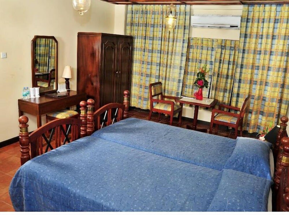 Фото Grand Oriental Hotel