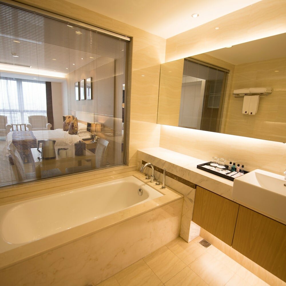 Фото Suzhou Sun Plaza Hotel