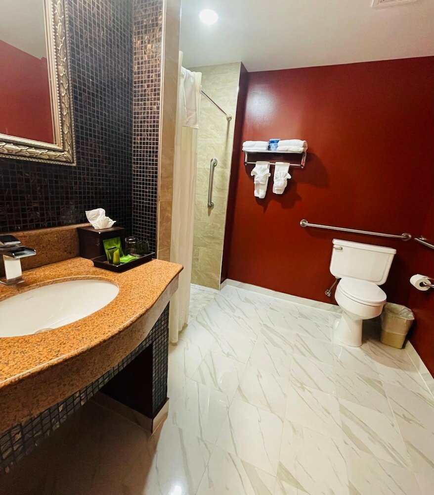 Фото The Architect