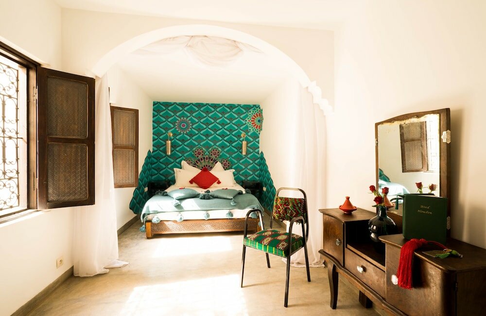 Фото Riad Houdou