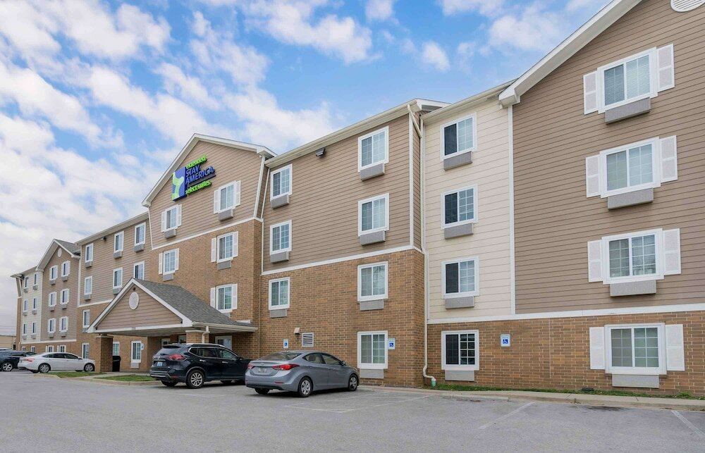 Фото WoodSpring Suites Louisville Airport