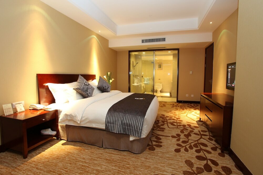 Фото Nade Freedom Hotel