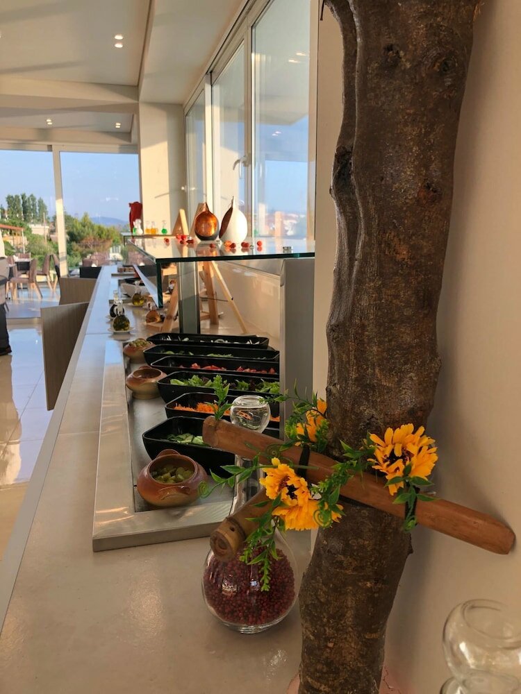 Фото Golden Coast Resort